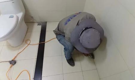 江永卫生间补漏